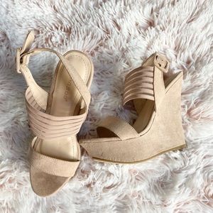 Tan wedges